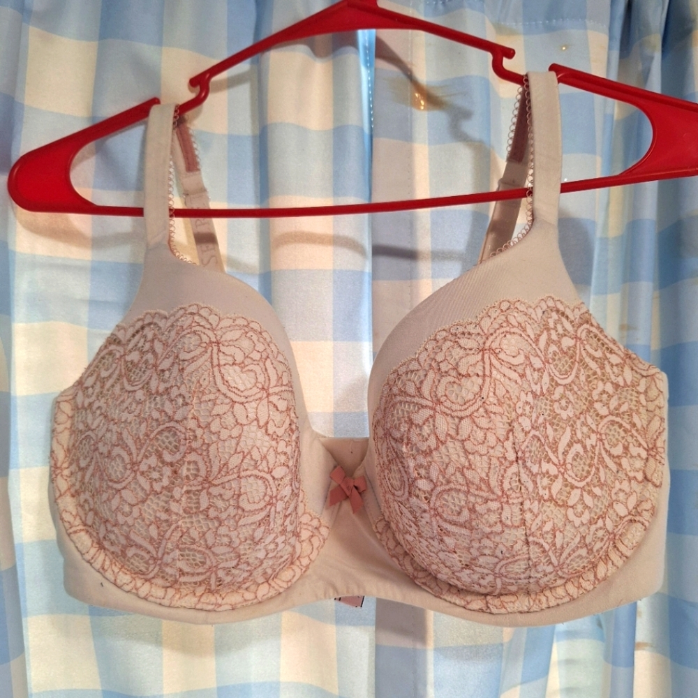 Victoria's Secret Women's Body By Victoria Bra